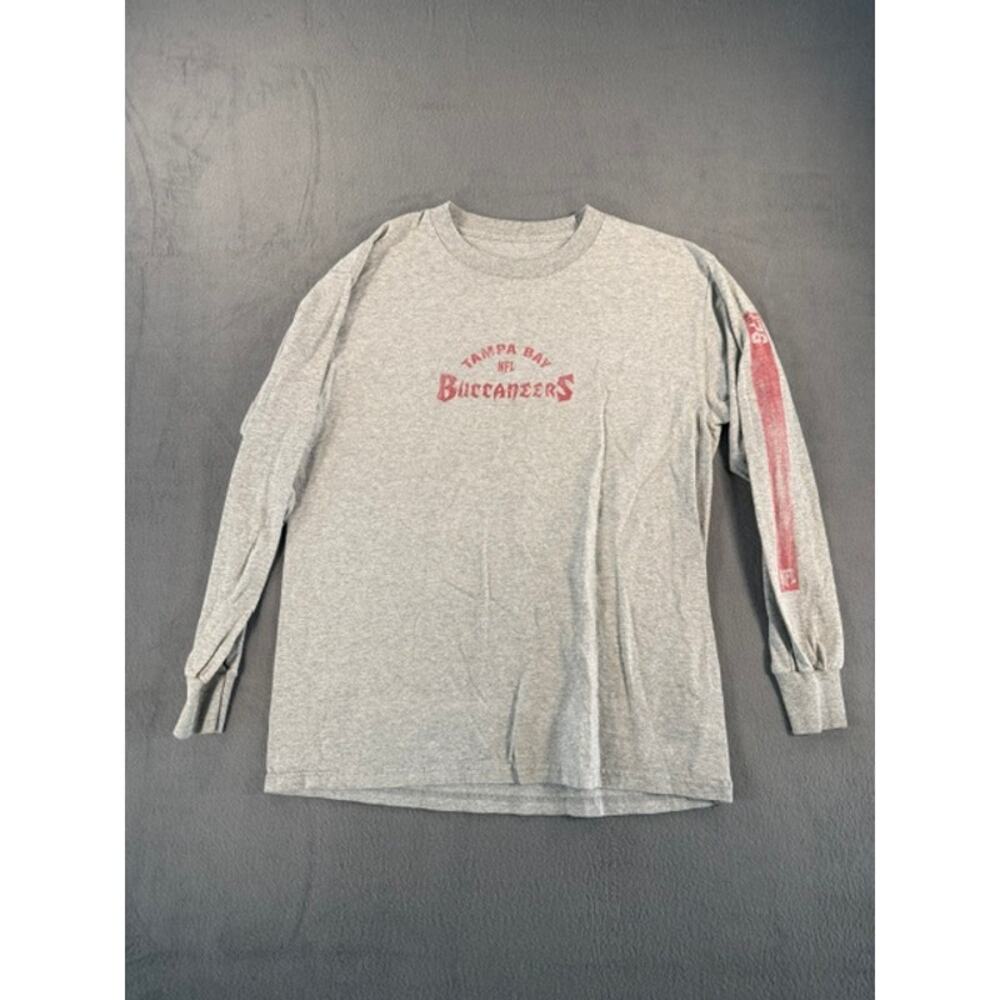 TAMPA BAY BUCCANEERS LONG SLEEVE SHIRT SLIGHT FADING
